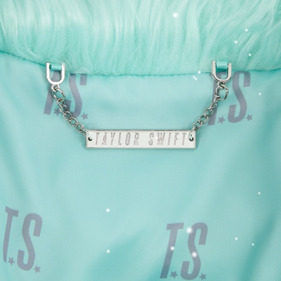 BRAND NEW, SEALED IN BOX - Taylor Swift Showgirl Faux Fur Coat - Picture 4 of 7